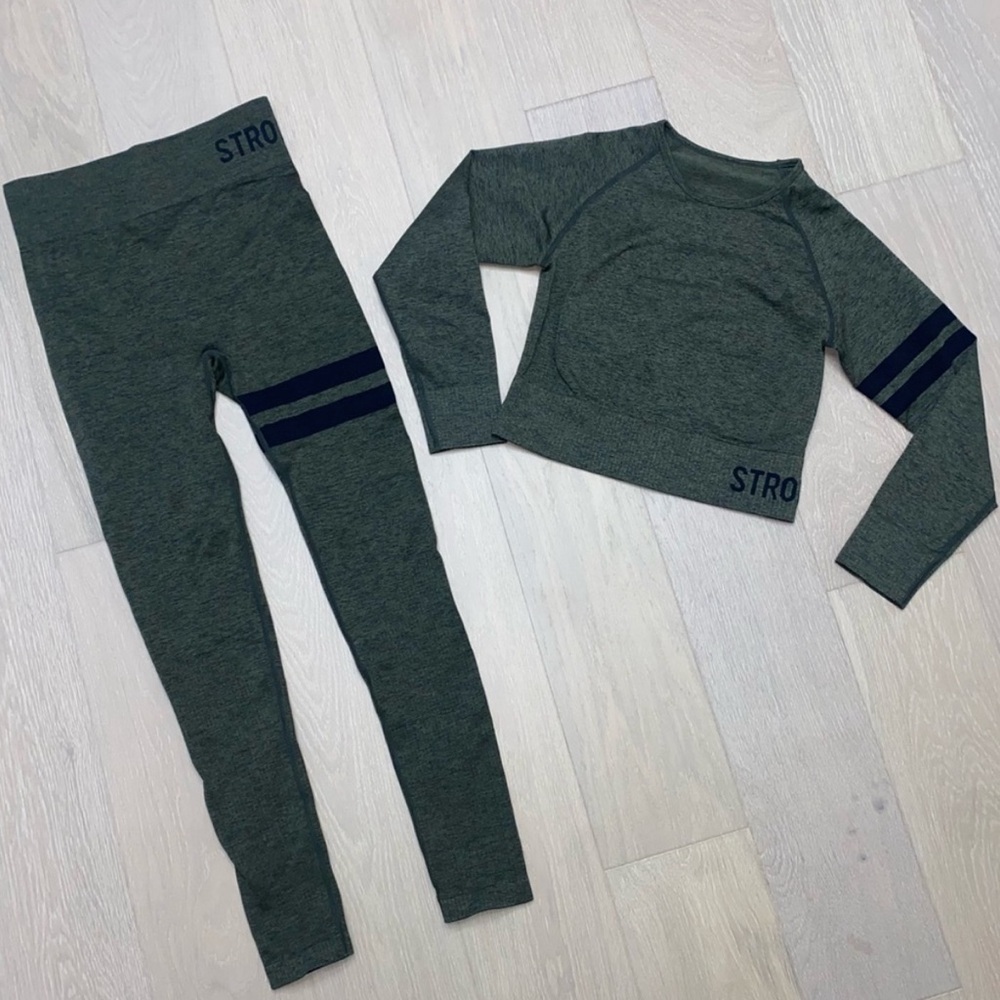 Green Gym Stronger Workout Set Nomad Seamless Leggings and Top size XS/S
